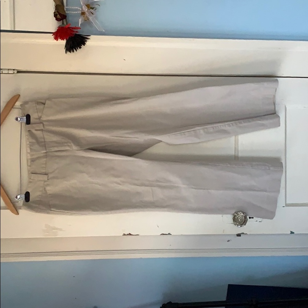 Gap size 8 khaki stretch pants casual vintage